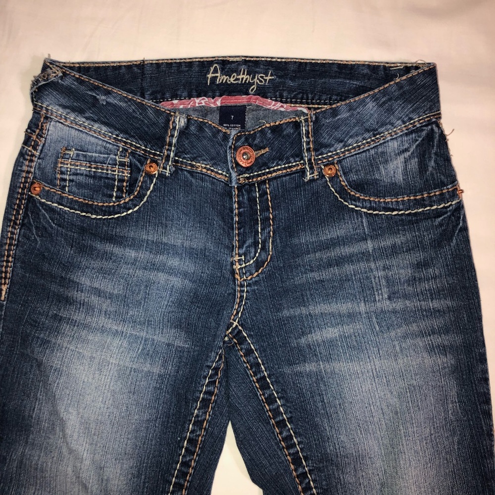 Amethyst Jean Capris